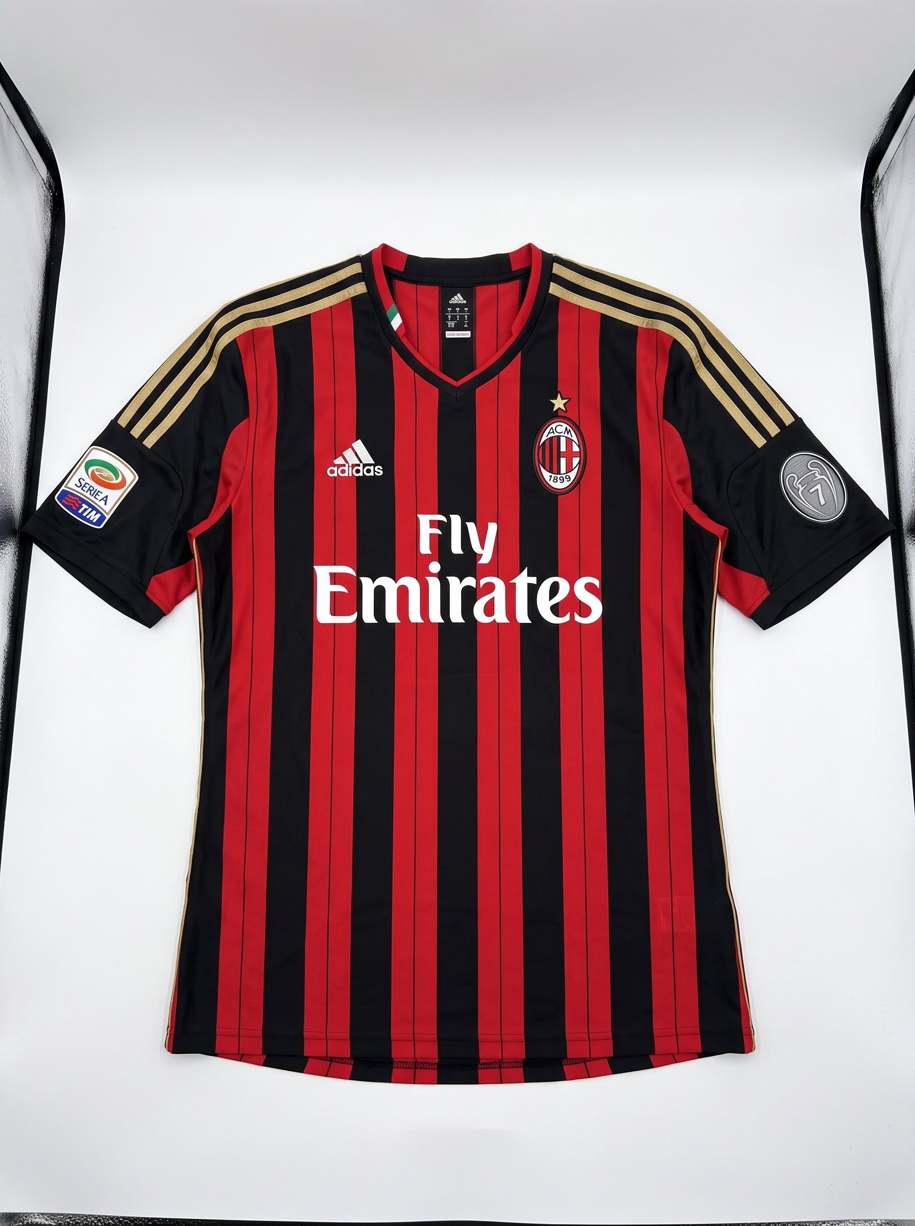 Retro 2013/14 AC Milan Balotelli #45 Home Shirt