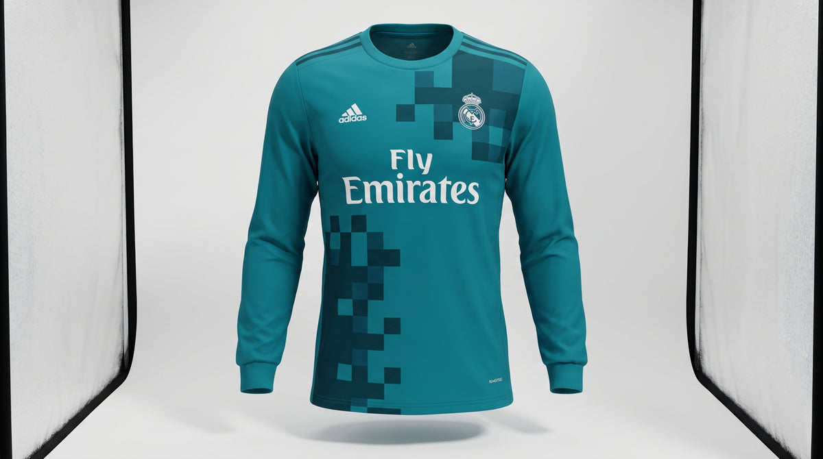 Retro Real Madrid C.Ronaldo Blue Long Sleeve #7 Jersey - 2016/17