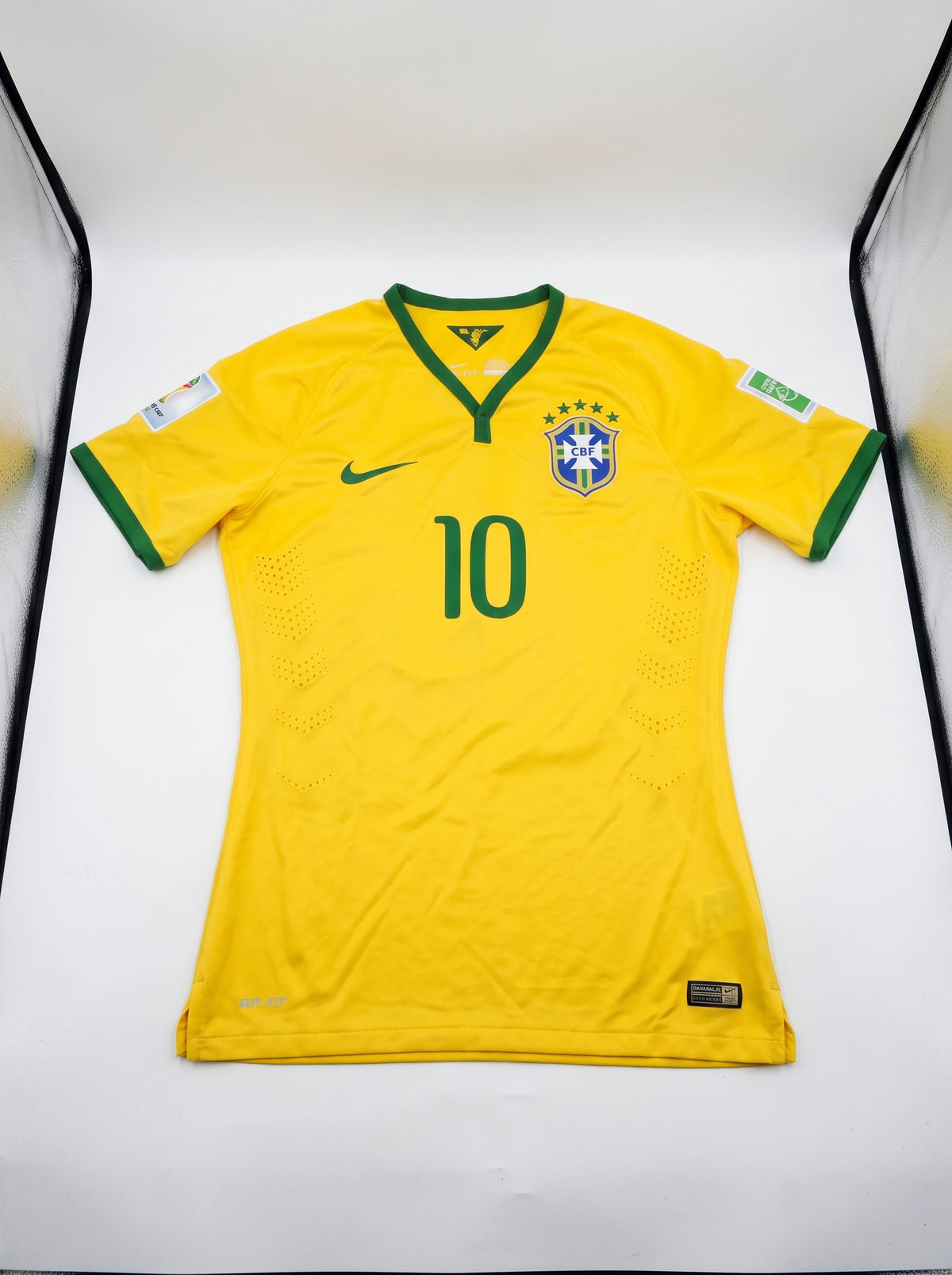 NEYMAR BRAZIL #10 2014 WORLD CUP  JERSEY
