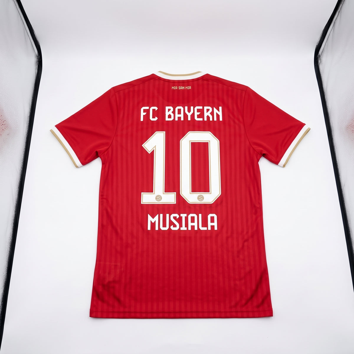 Bayern Munich 2026/27 Home Jersey — Jamal Musiala #10
