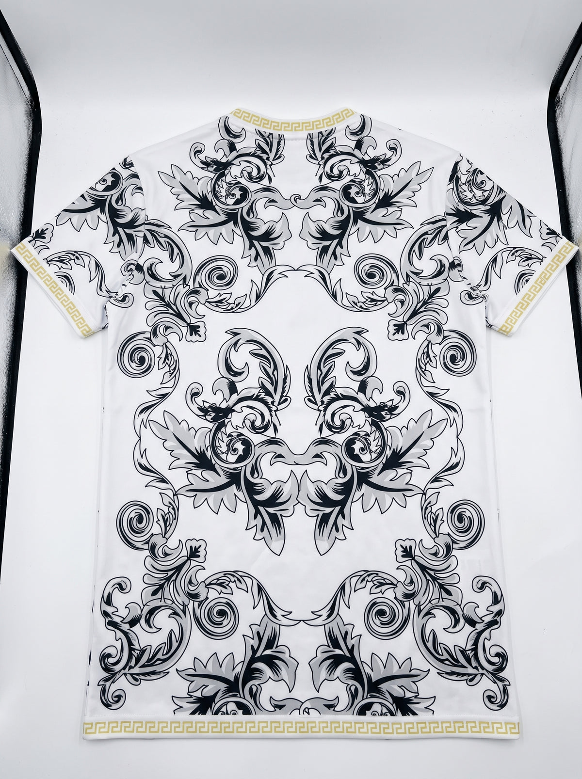Italy "Versace" White Limited Jersey