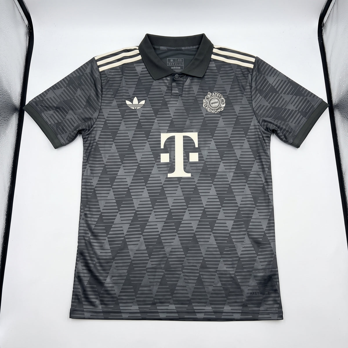Bayern Munchen 2024/25 – Oktoberfest – Aficionado – Hombre