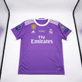 Retro Real Madrid Isco #22 Jersey - 2016/17 UCL Winners